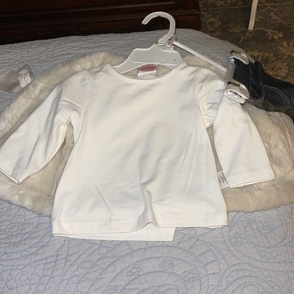 NWT Maggie & Zoe three piece suede vest with bow, Jeans and long sleeve T-shirt - Picture 6 of 11